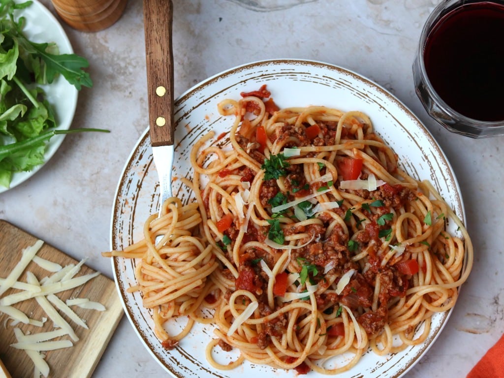 Spaghetti bolognese Jamie Oliver 1 a