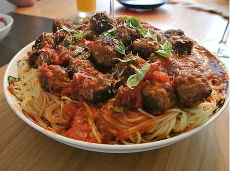 pasta gerechten Spagheti met gehaktballetjes