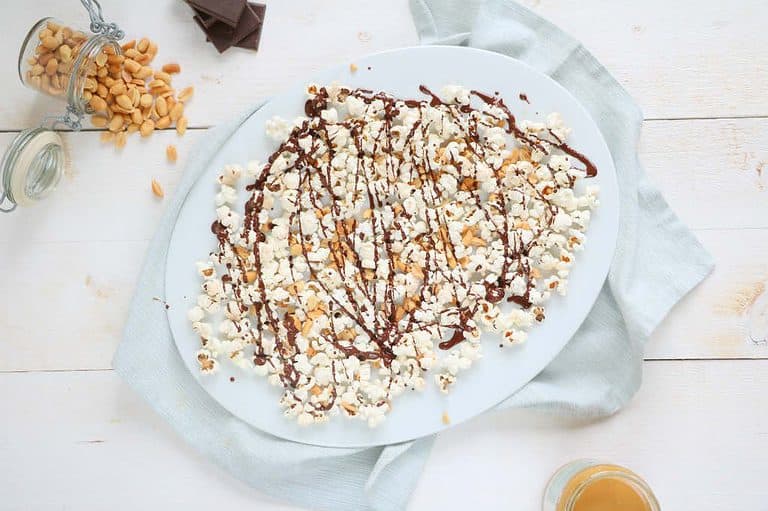 Chocolade popcorn met pindakaas