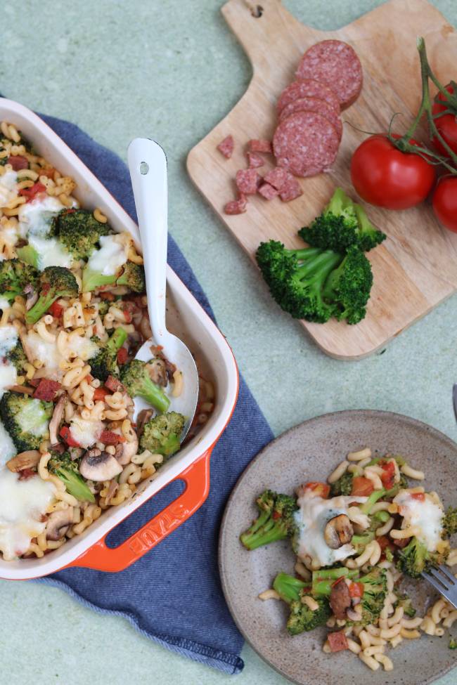 Macaroni ovenschotel met broccoli