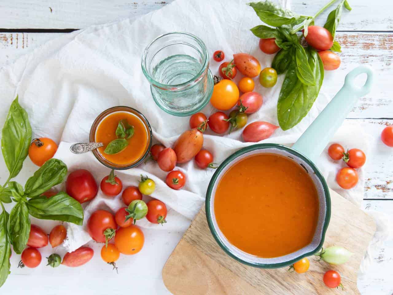 Tomatensoep maken met verse tomaten
