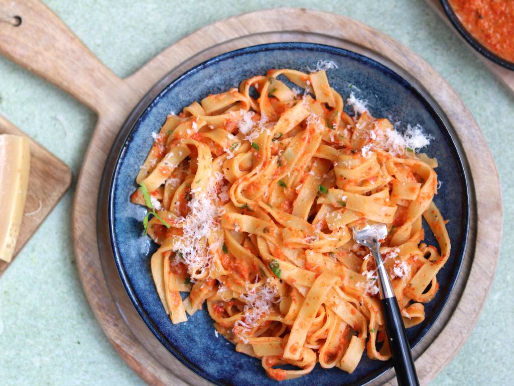Pasta met paprikasaus