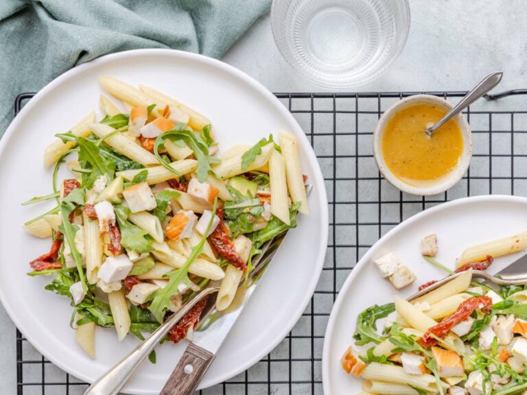 Salade met gerookte kip