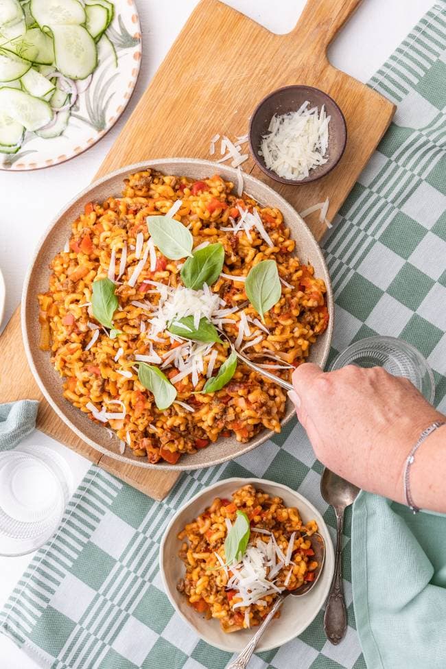 Eenpansgerecht met macaroni