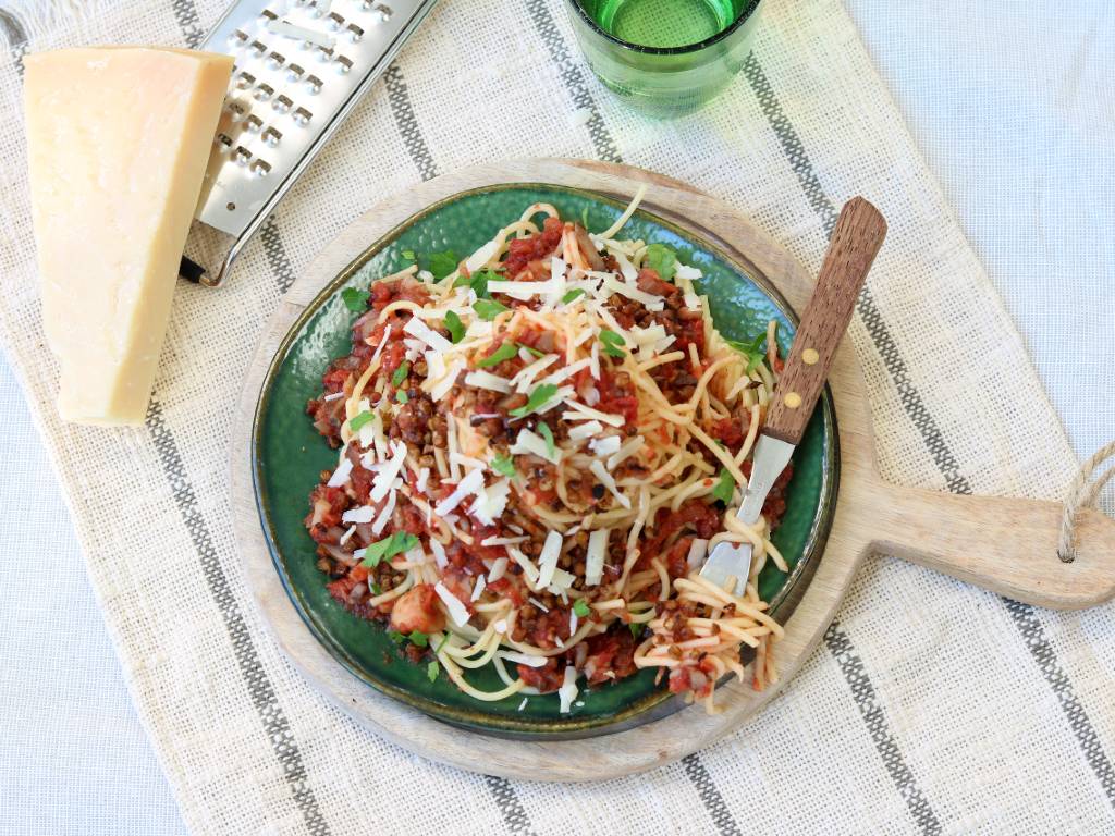 Makkelijke vegetarische pastasaus met linzen