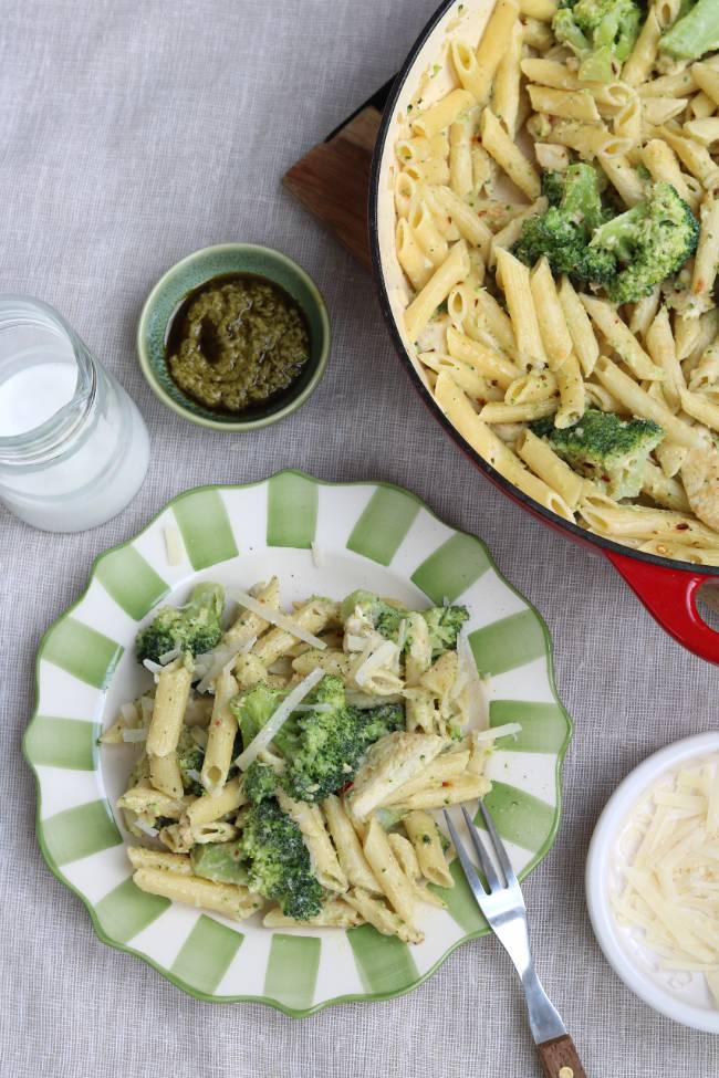 Pasta met kip en broccoli
