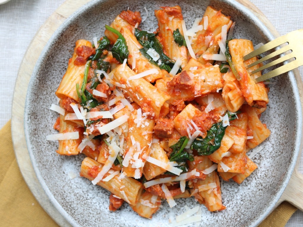 Pasta met chorizo