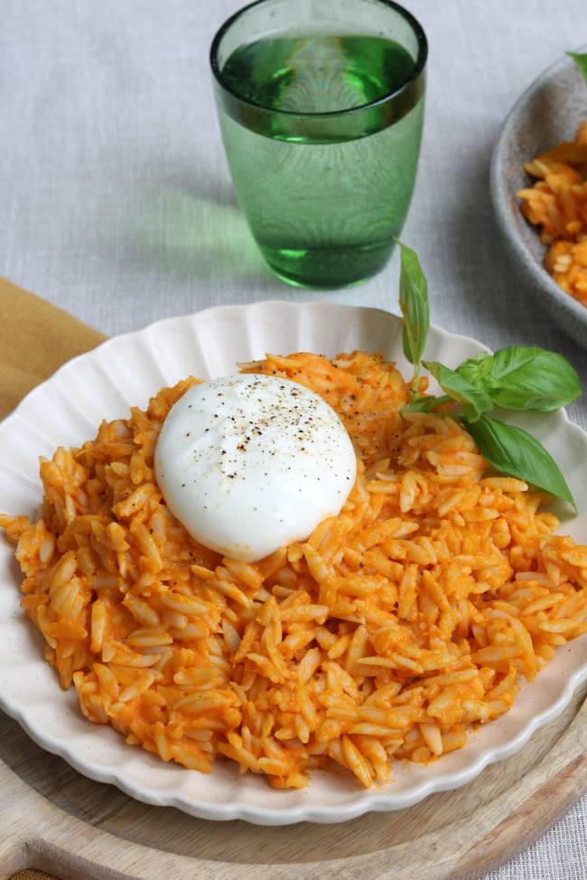 Pastasaus met geroosterde groenten uit de oven 