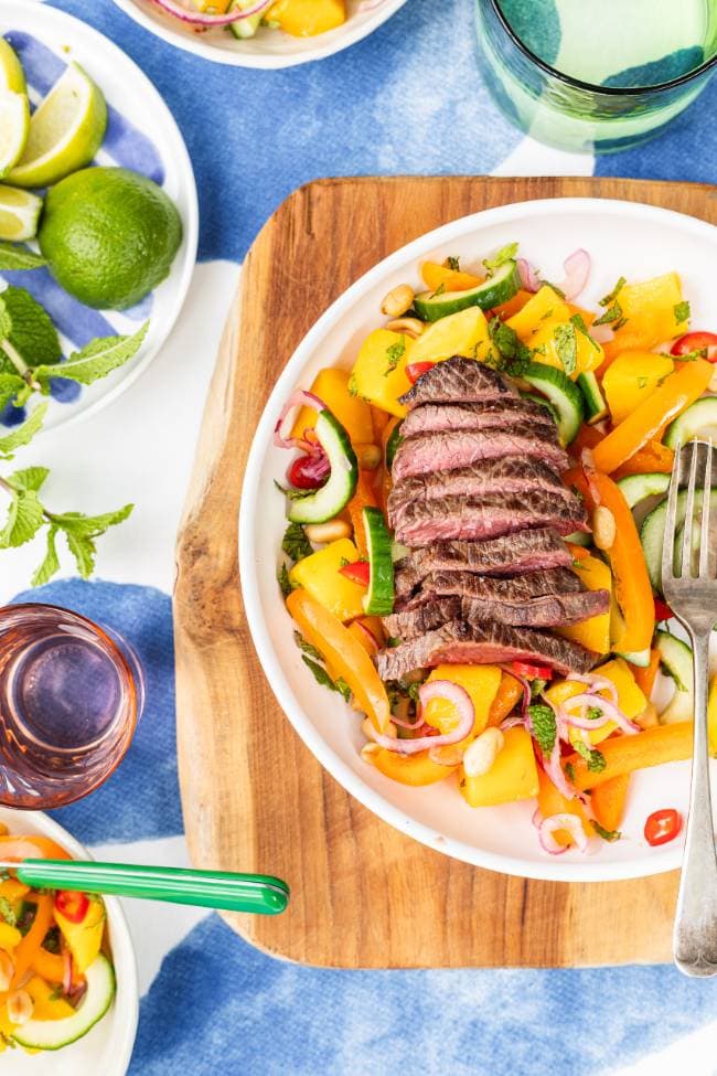 Biefstuk salade met mango