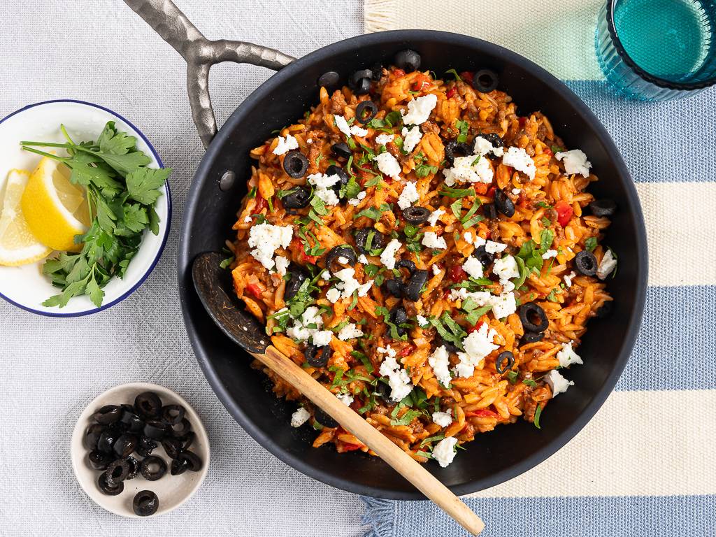 Griekse orzo met gehakt en feta